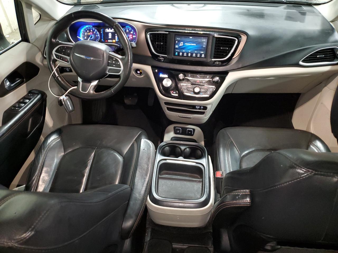 2019 Chrysler Pacifica VIN 2C4RC1BG0KR651958 Copart auction photo, front end / side damage thumbnail 8