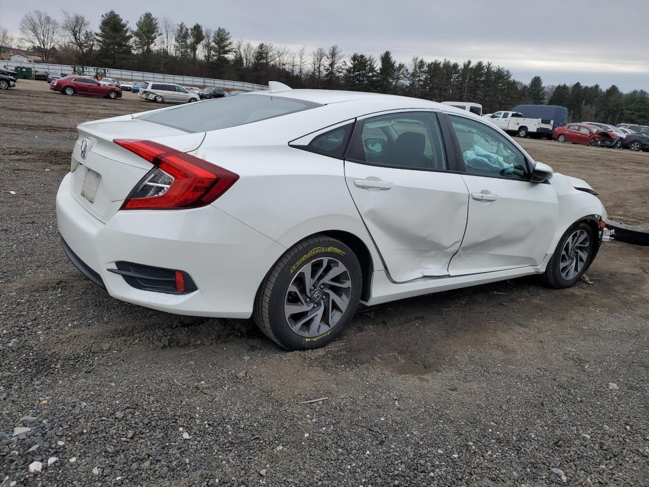 2017 Honda Civic VIN 19XFC2F75HE219153 Copart auction photo, front end / side damage thumbnail 3
