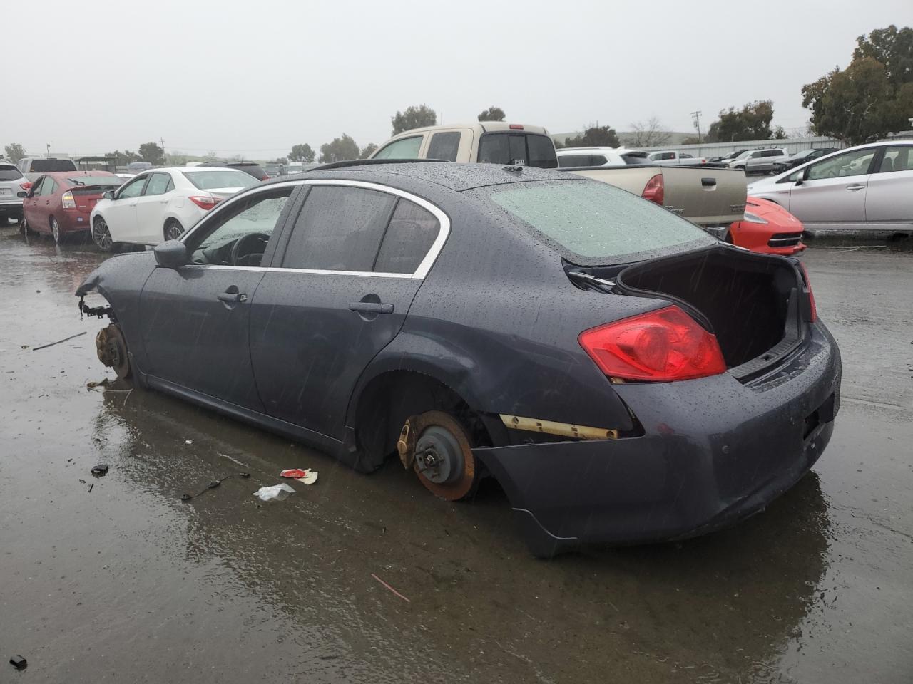 2010 Infiniti G VIN JN1CV6AP3AM201529 Copart auction photo, vandalism damage thumbnail 3
