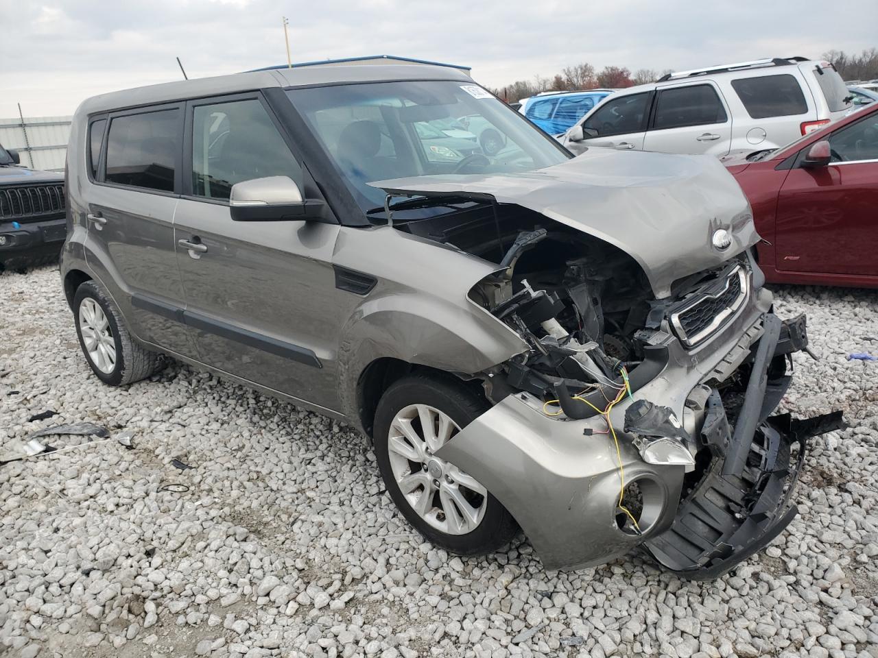 2013 KIA Soul VIN KNDJT2A66D7558877 Copart auction photo, front end damage thumbnail 4