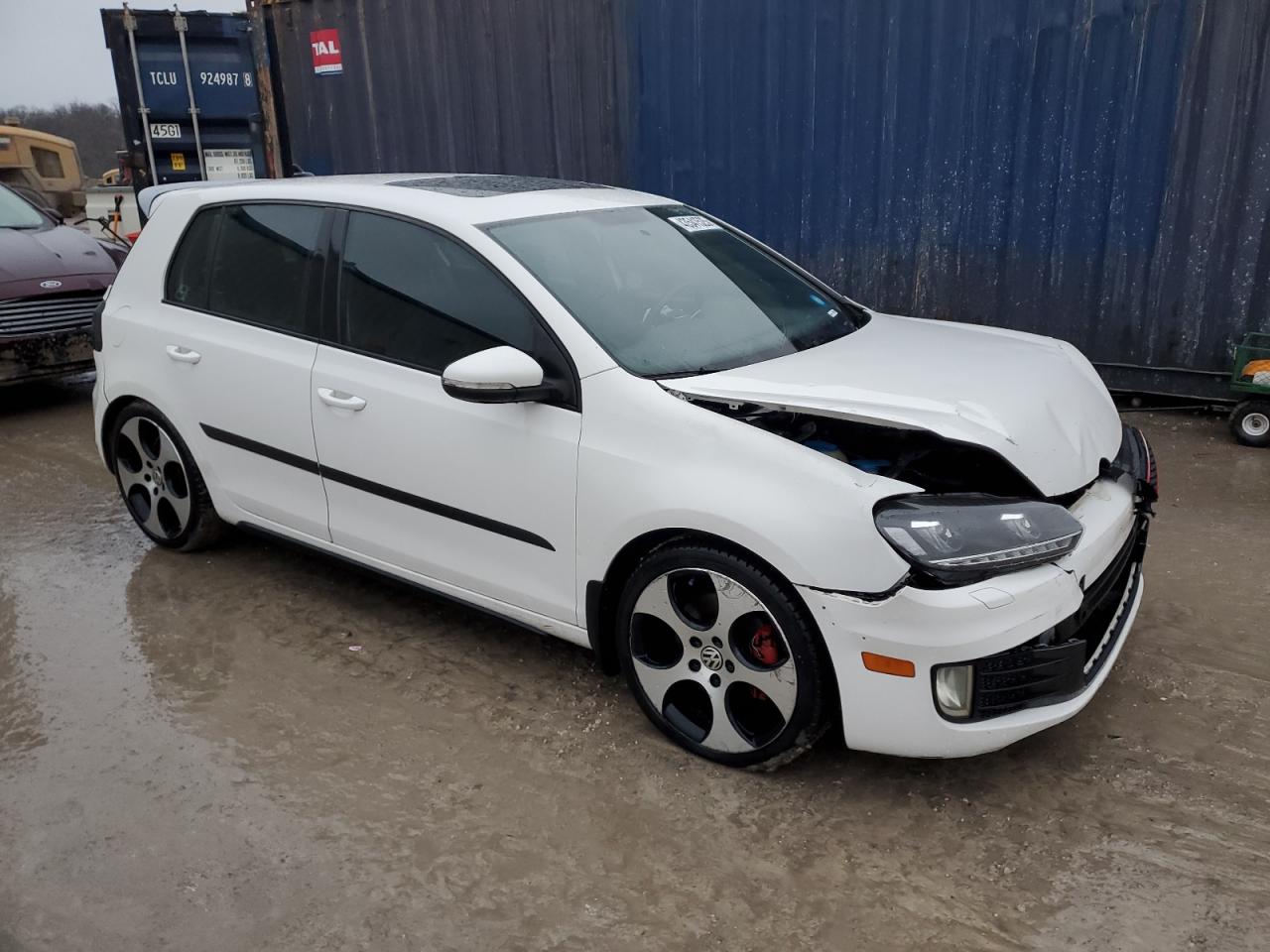 2010 Volkswagen GTI VIN WVWHV7AJ5AW261918 Copart auction photo, front end / side damage thumbnail 4