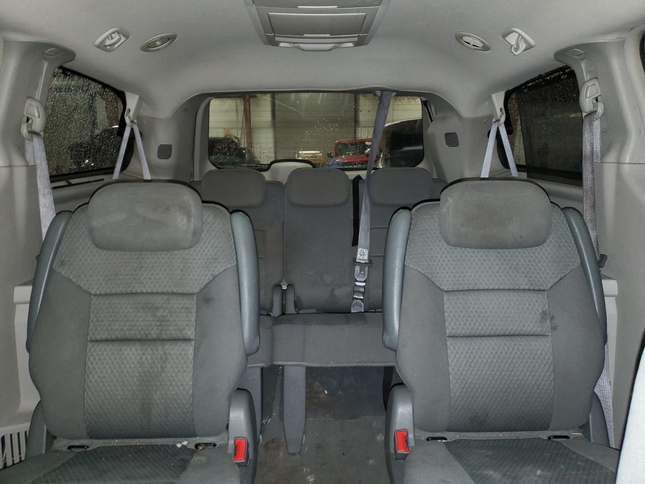 2010 Chrysler Town & Country VIN 2A4RR5D13AR386914 Copart auction photo, rear end / side damage thumbnail 10