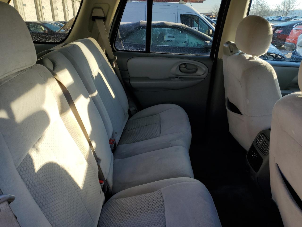 2008 Chevrolet TrailBlazer VIN 1GNDT13S482174026 Copart auction photo, front end damage thumbnail 11