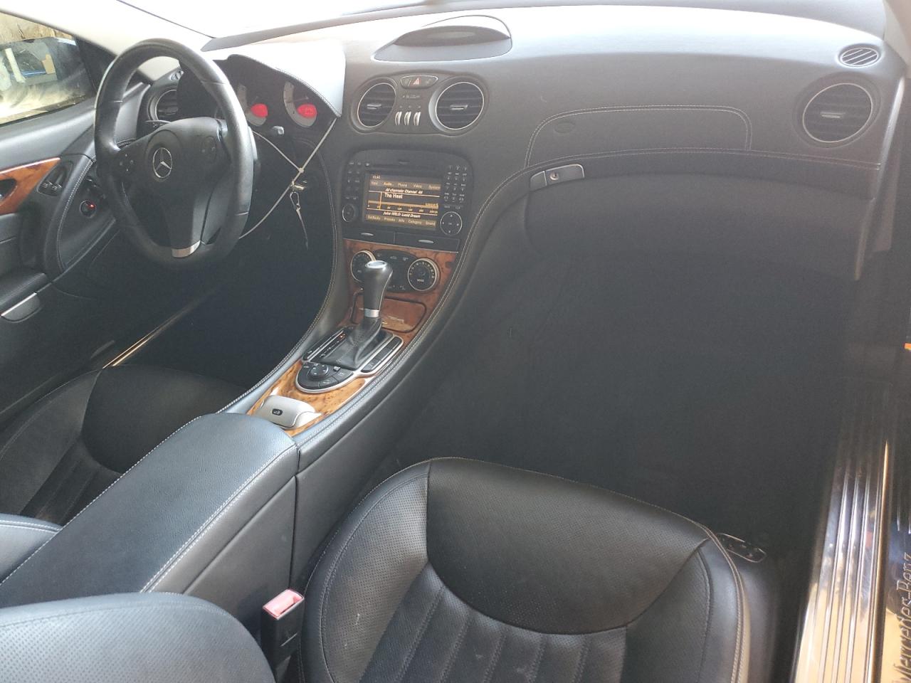 2011 Mercedes-Benz SL-klasse VIN WDBSK7BAXBF165859 Copart auction photo, minor dent/scratches damage thumbnail 8