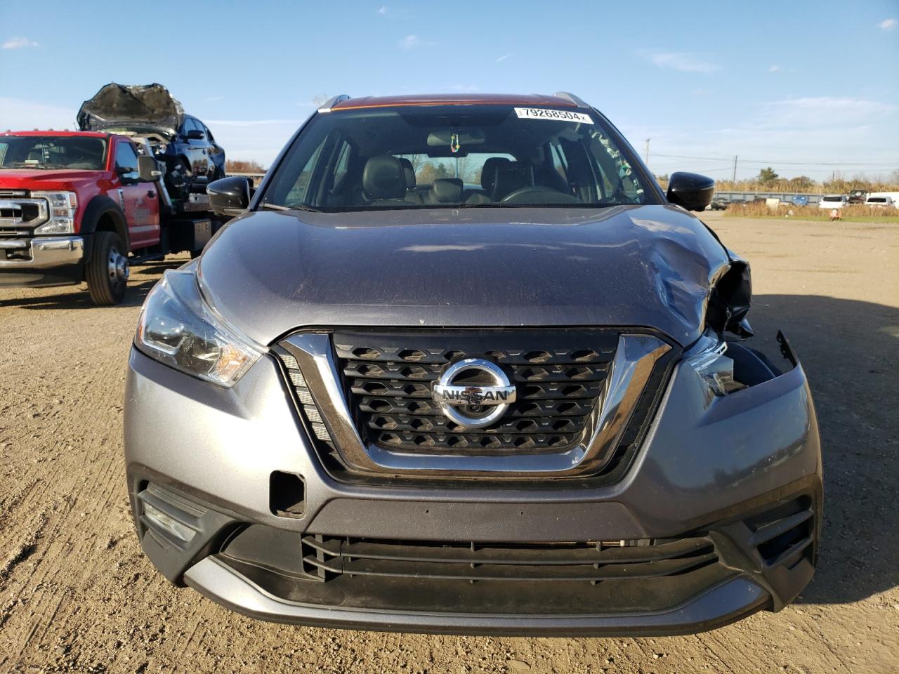 2019 Nissan Kicks VIN 3N1CP5CU7KL493060 Copart auction photo, front end / side damage thumbnail 5