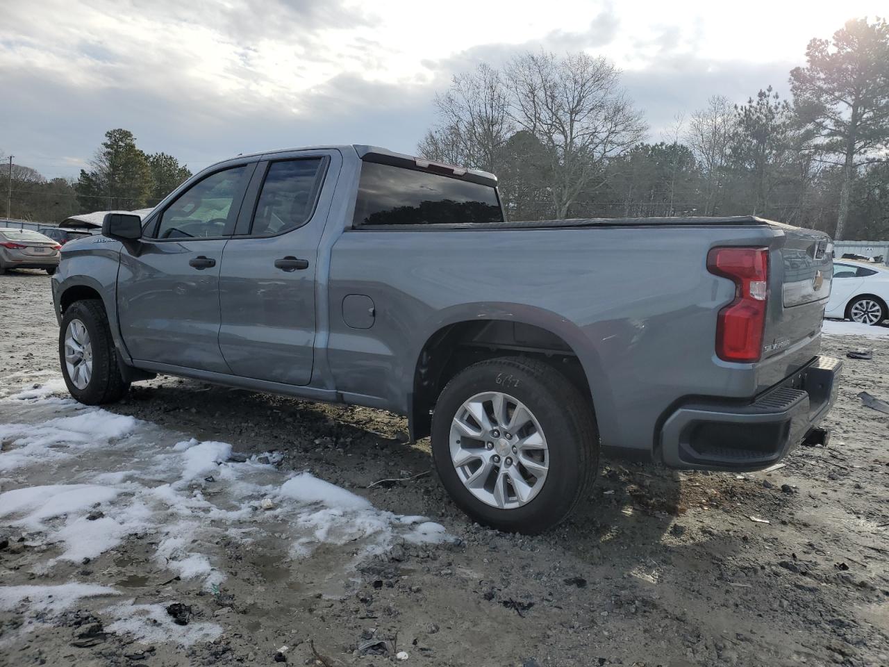 2022 Chevrolet Silverado VIN 1GCRWBEK4NZ144049 Copart auction photo, front end / side damage thumbnail 2