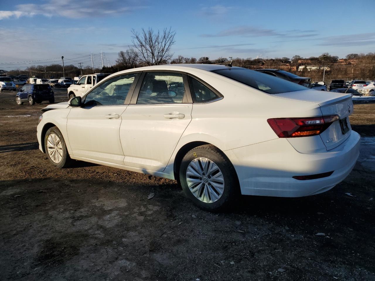 2019 Volkswagen Jetta VIN 3VWC57BU0KM275503 Copart auction photo, front end damage thumbnail 2
