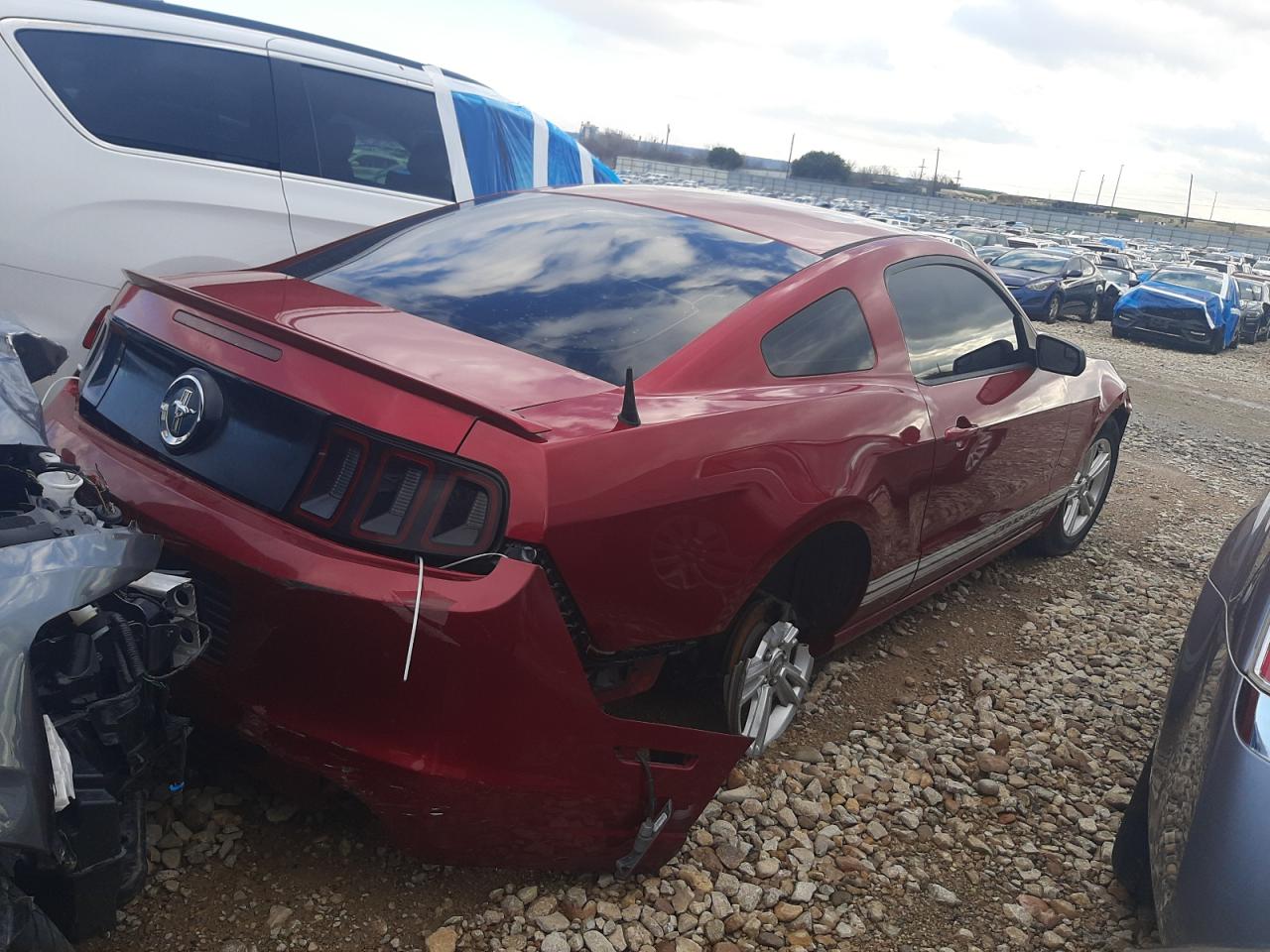 2013 Ford Mustang VIN 1ZVBP8AM2D5281843 Copart auction photo, rear end / side damage thumbnail 3