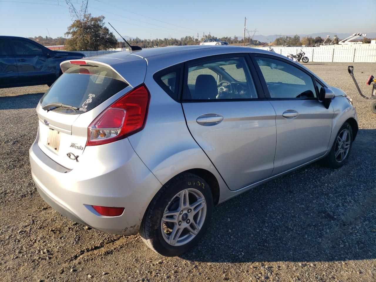 2019 Ford Fiesta VIN 3FADP4EJ4KM105183 Copart auction photo, front end damage thumbnail 3