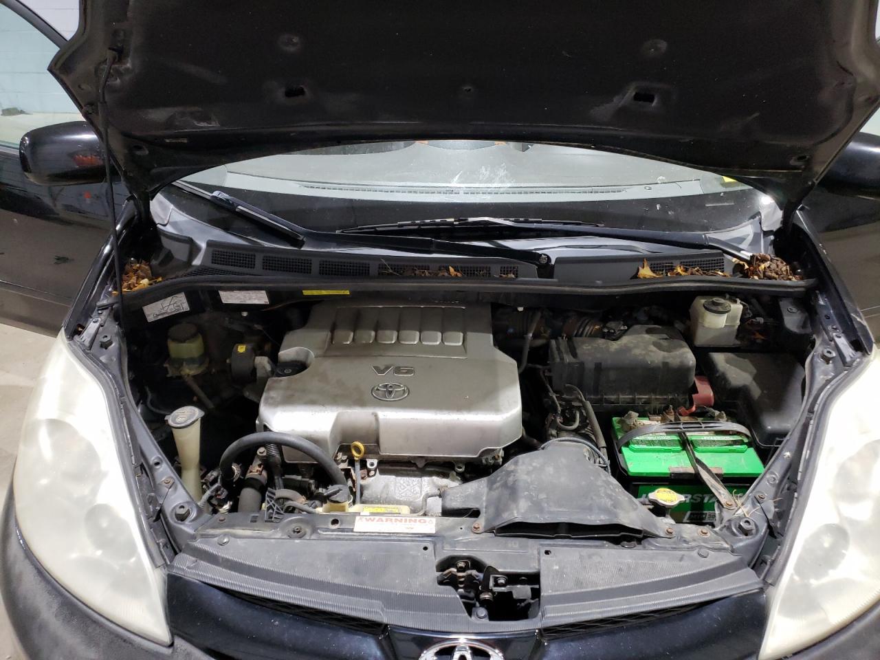 2010 Toyota Sienna VIN 5TDYK4CC1AS302082 Copart auction photo, rear end / minor dent/scratches damage thumbnail 12