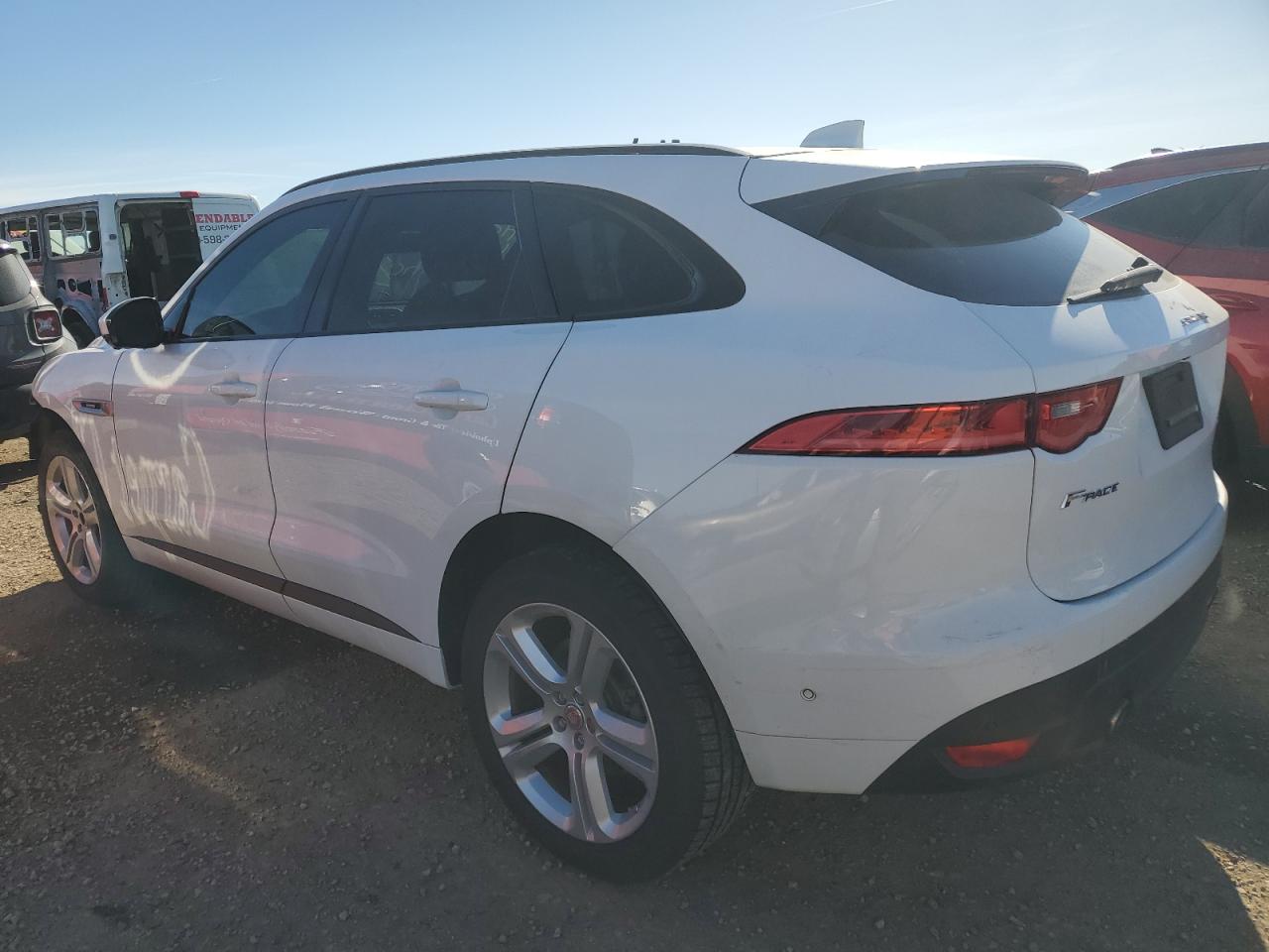 2018 Jaguar F-Pace VIN SADCL2EV9JA250258 Copart auction photo, front end / minor dent/scratches damage thumbnail 2