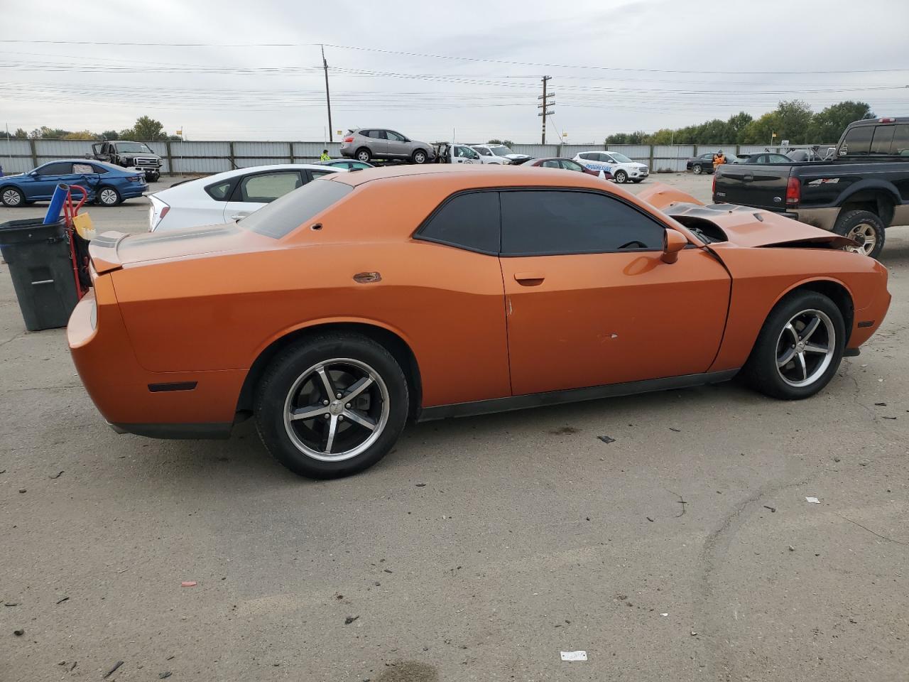 2011 Dodge Challenger VIN 2B3CJ4DG4BH575131 Copart auction photo, front end / undercarriage damage thumbnail 3