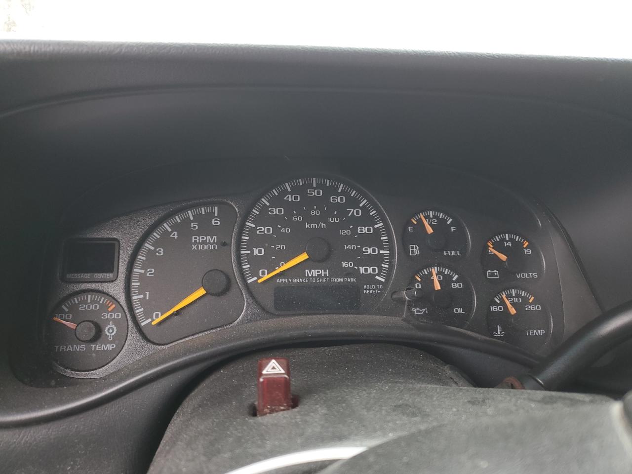 2001 Chevrolet Silverado VIN 1GCHK29U41E260498 Copart auction photo, front end / minor dent/scratches damage thumbnail 9