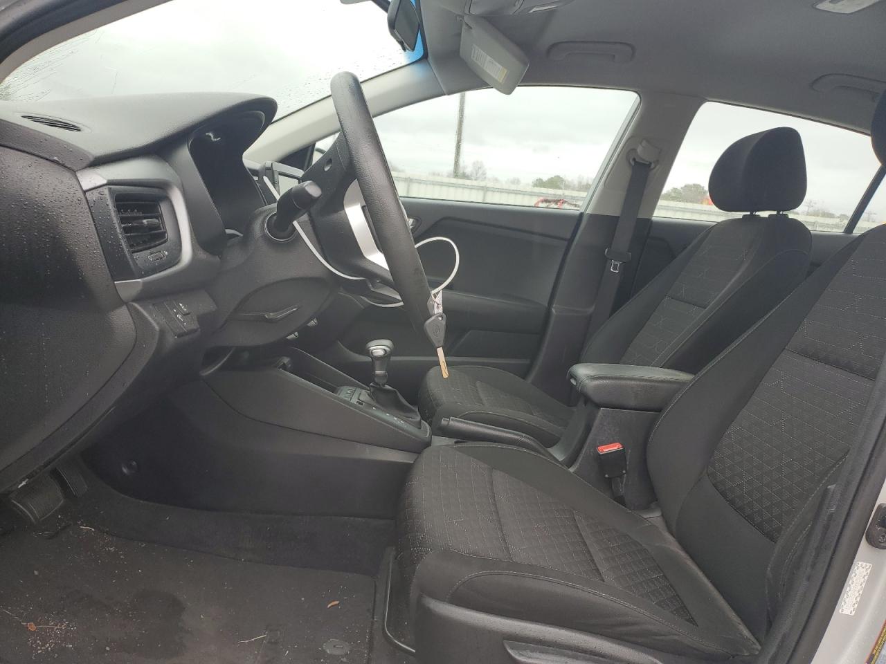 2019 KIA Rio VIN 3KPA24ABXKE210721 Copart auction photo, front end damage thumbnail 7