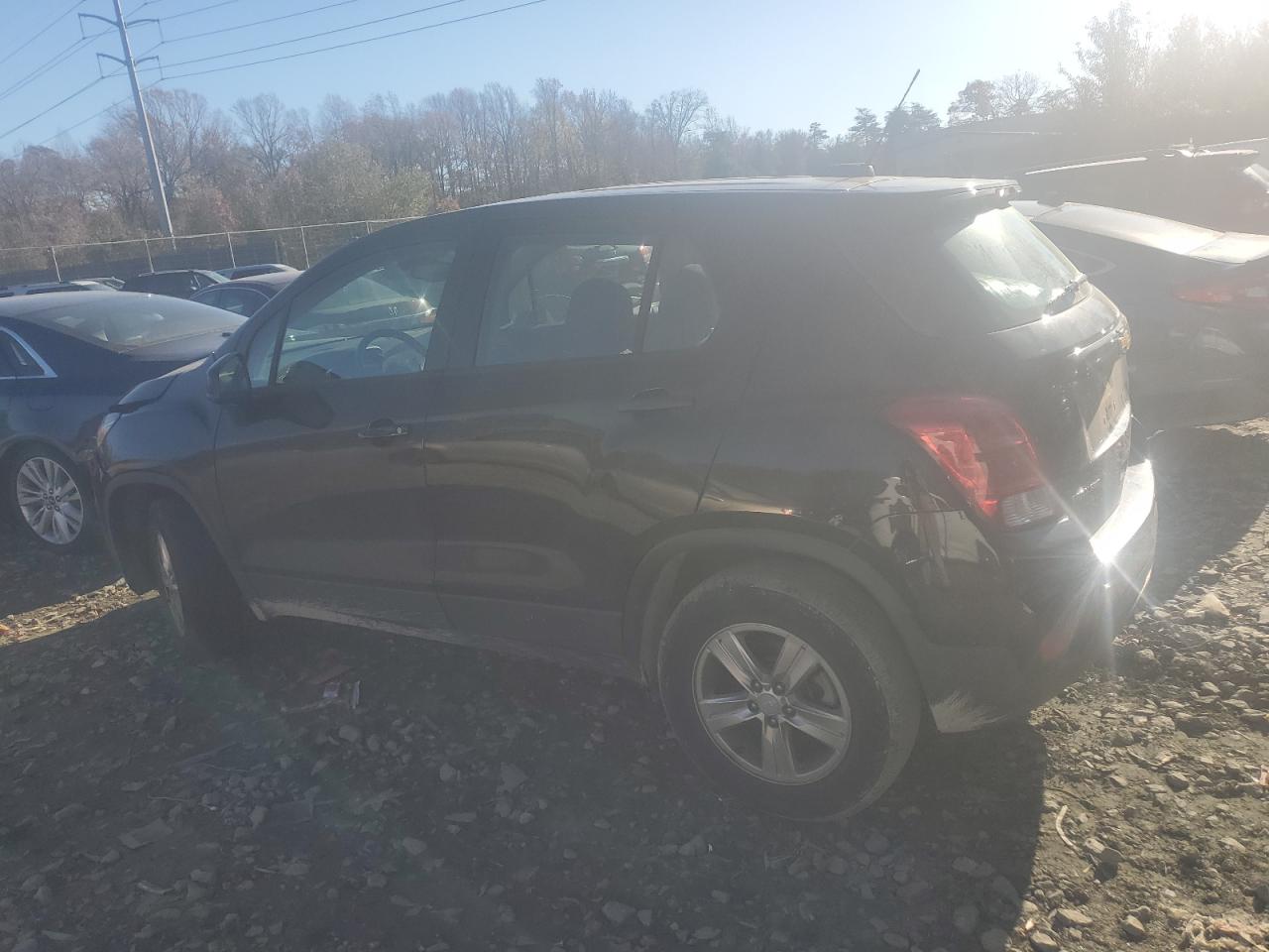2019 Chevrolet Trax VIN 3GNCJNSB2KL254845 Copart auction photo, front end damage thumbnail 2