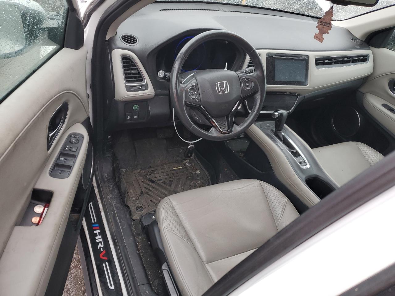 2016 Honda HR-V VIN 3CZRU6H73GM737467 Copart auction photo, side / front end damage thumbnail 8