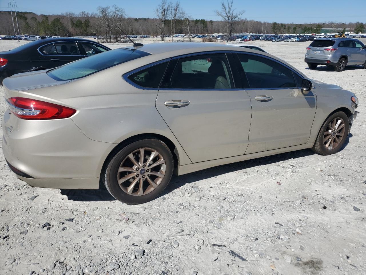 2017 Ford Fusion VIN 3FA6P0HD1HR332513 Copart auction photo, front end damage thumbnail 3