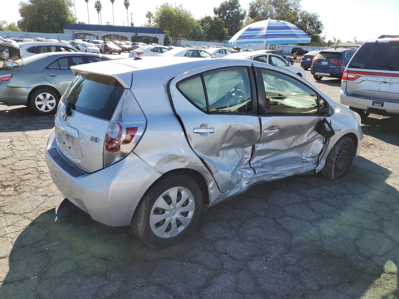 2014 Toyota Prius VIN JTDKDTB3XE1064568 Copart auction photo, side / minor dent/scratches damage thumbnail 3