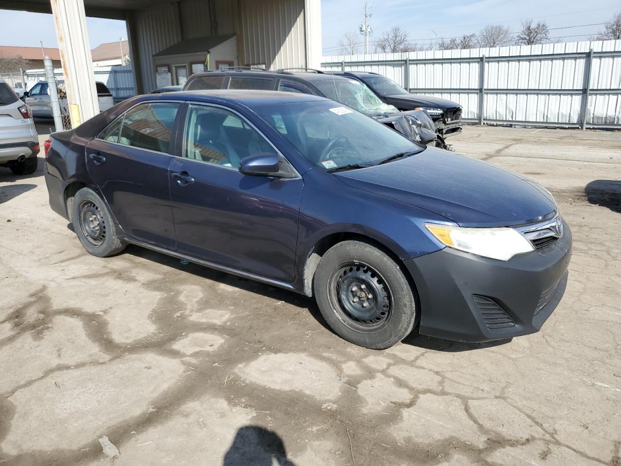 2014 Toyota Camry VIN 4T4BF1FK6ER426265 Copart auction photo, minor dent/scratches damage thumbnail 4