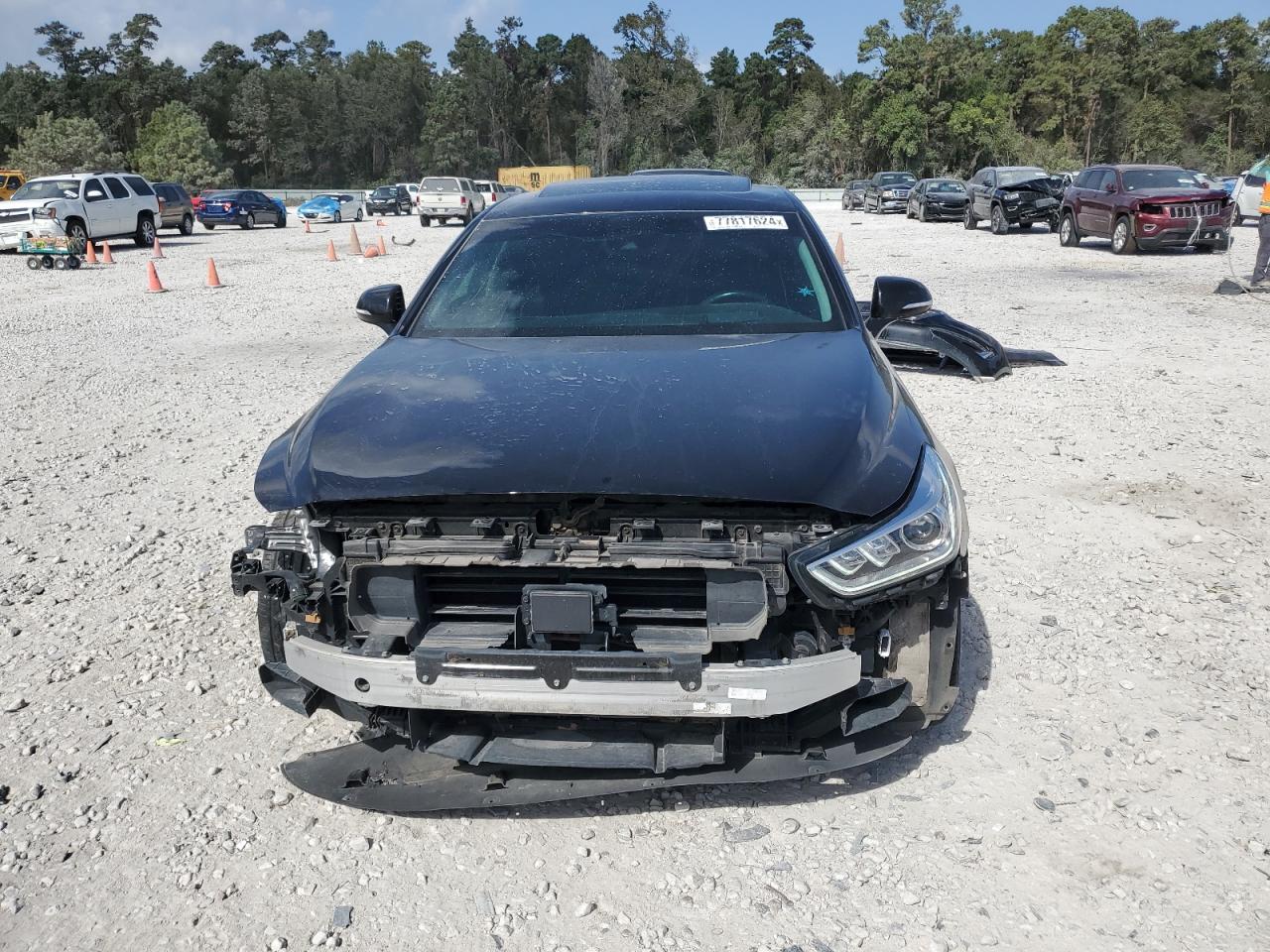 2018 Genesis G90 VIN KMHG54JH1JU043991 Copart auction photo, front end / side damage thumbnail 5