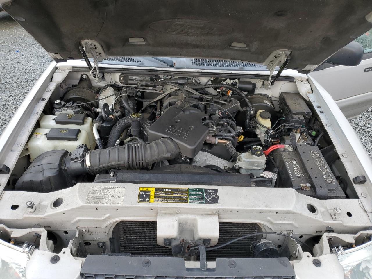 2004 Ford Explorer VIN 1FMZU77K14UA53425 Copart auction photo, front end / rear end damage thumbnail 11