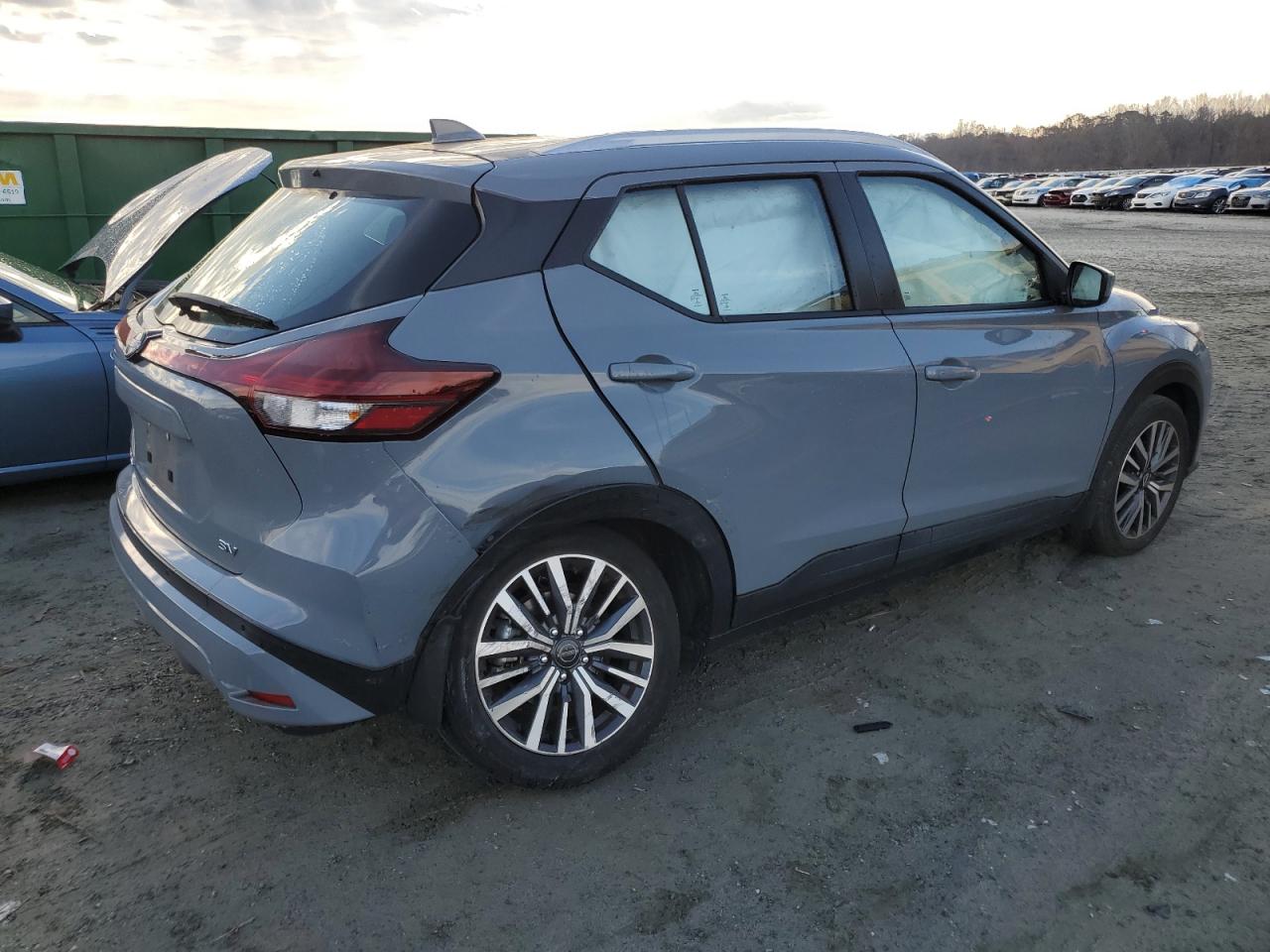 2022 Nissan Kicks VIN 3N1CP5CV8NL498765 Copart auction photo, rear end damage thumbnail 3