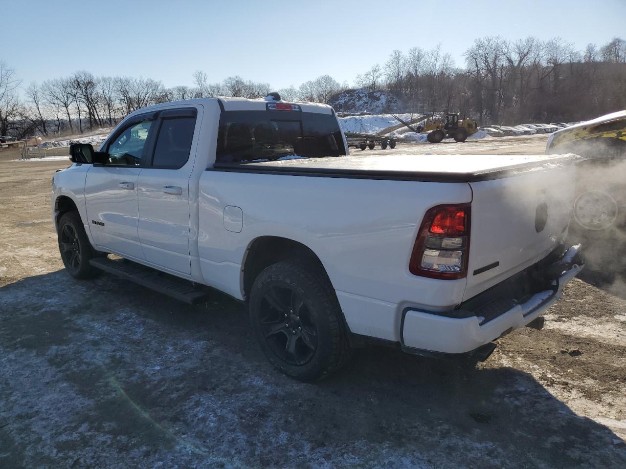 2022 RAM 1500 VIN 1C6SRFBT3NN124239 Copart auction photo, rear end / minor dent/scratches damage thumbnail 2