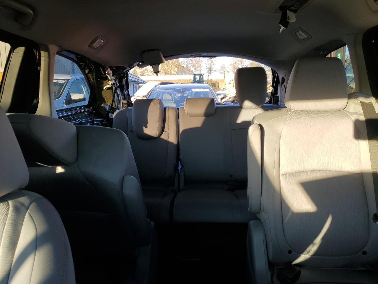 2019 Honda Odyssey VIN 5FNRL6H54KB122754 Copart auction photo, rear end / minor dent/scratches damage thumbnail 10