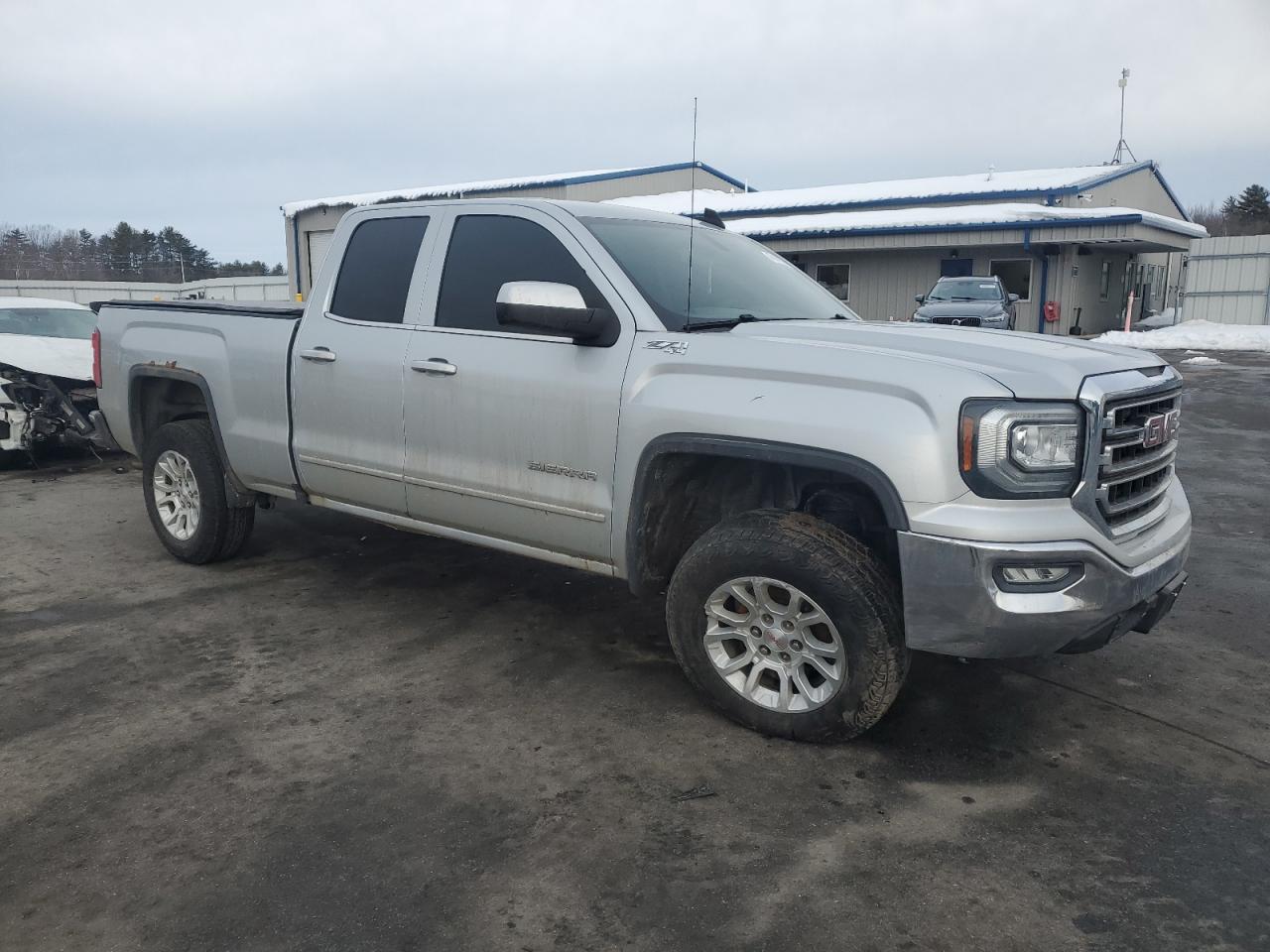 2016 GMC Sierra VIN 1GTV2MEC8GZ388840 Copart auction photo, undercarriage damage thumbnail 4