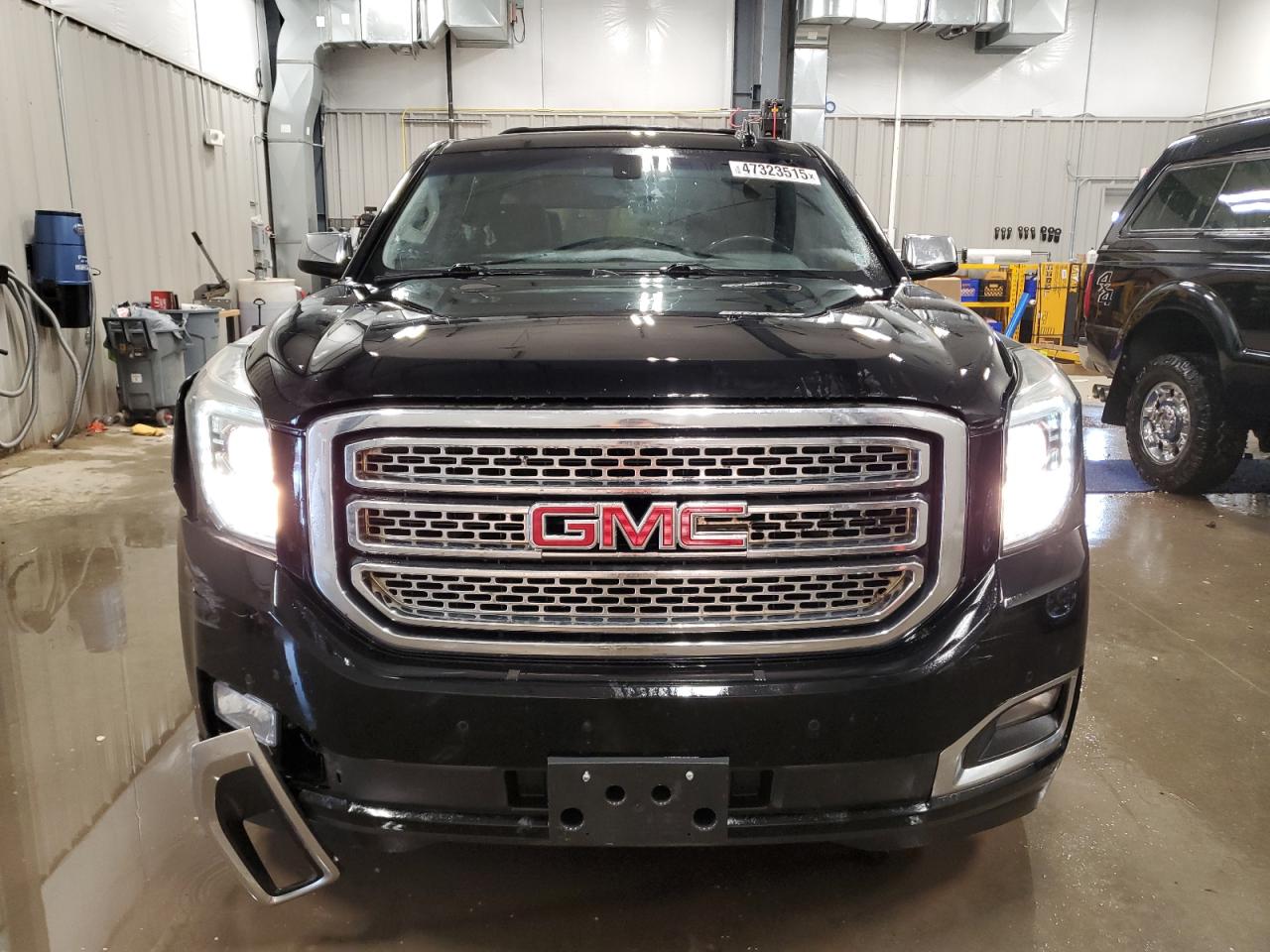 2015 GMC Yukon VIN 1GKS2AKC2FR502162 Copart auction photo, all over / undercarriage damage thumbnail 5