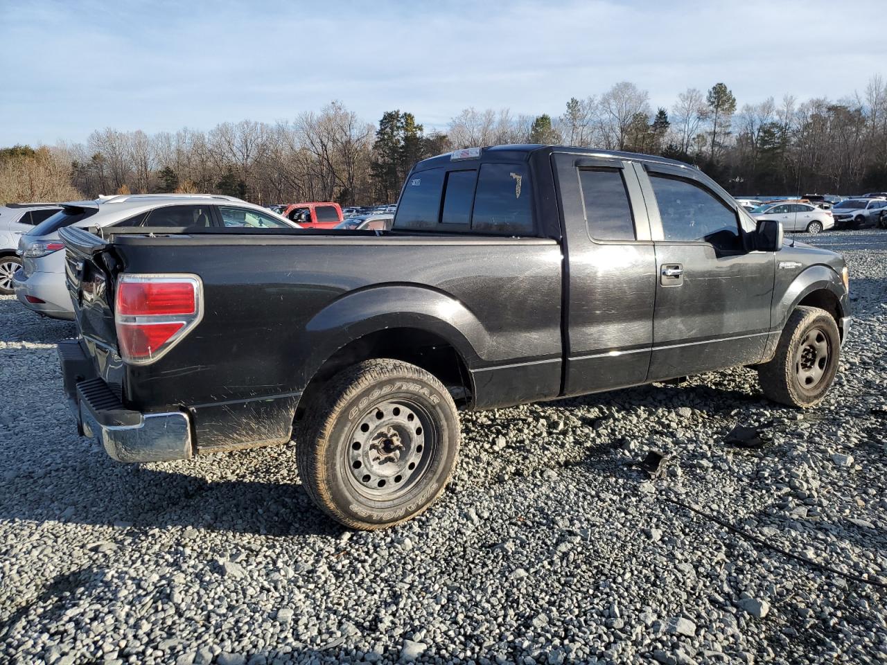 2012 Ford F-150 VIN 1FTFX1CF4CFC50600 Copart auction photo, rear end / minor dent/scratches damage thumbnail 3