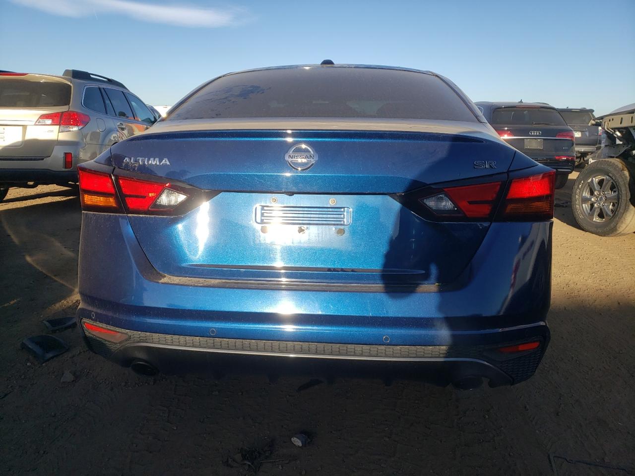 2020 Nissan Altima VIN 1N4BL4CV6LC100708 Copart auction photo, front end / side damage thumbnail 6