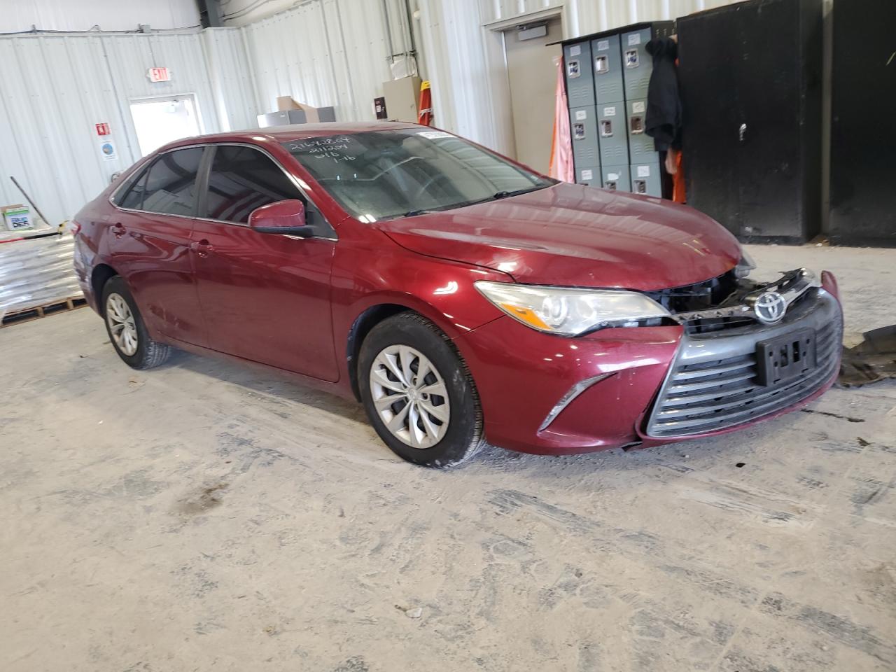 2015 Toyota Camry VIN 4T1BF1FK1FU972435 Copart auction photo, front end damage thumbnail 4