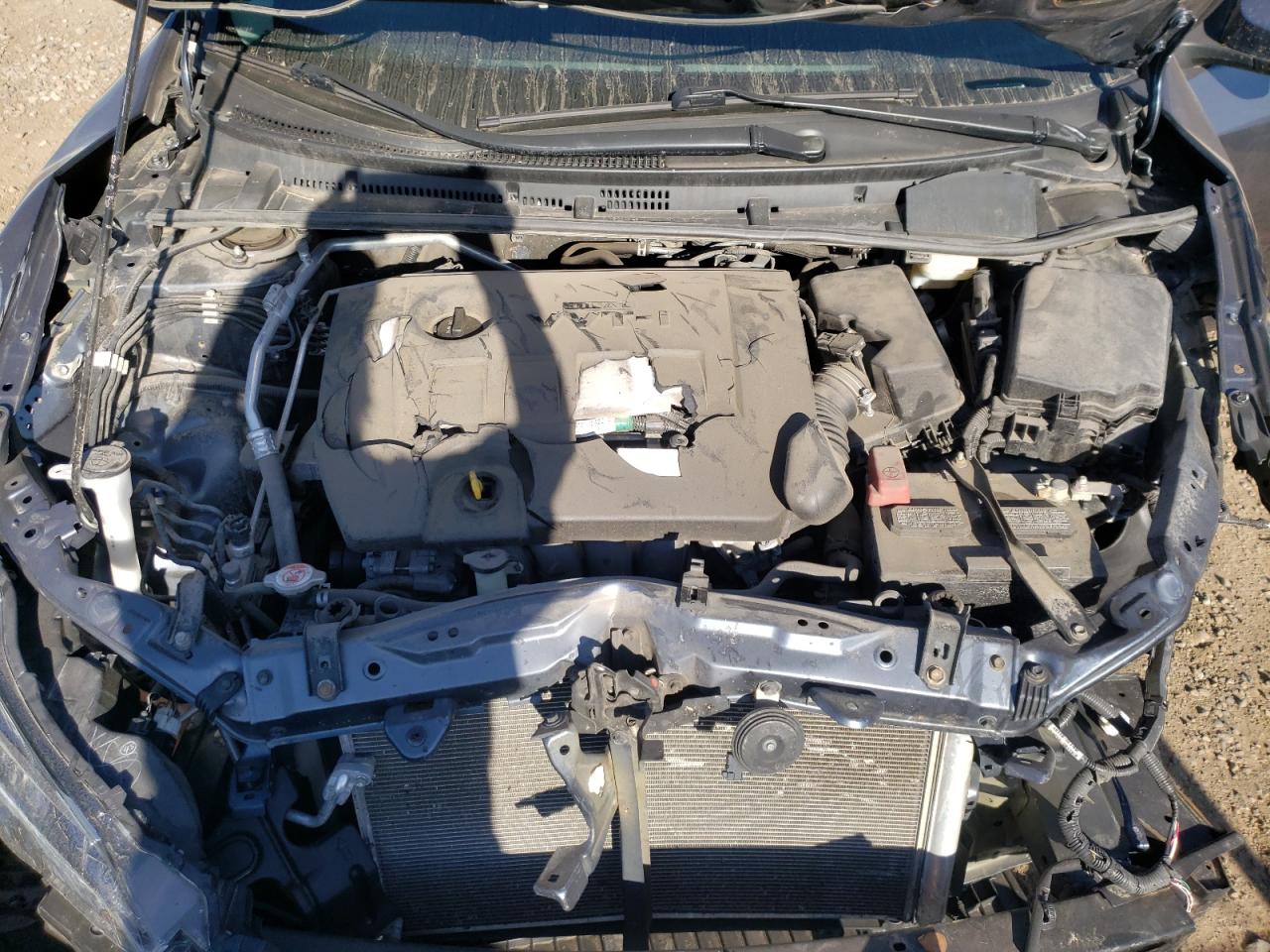 2018 Toyota Corolla VIN 2T1BURHE5JC111538 Copart auction photo, front end / side damage thumbnail 11