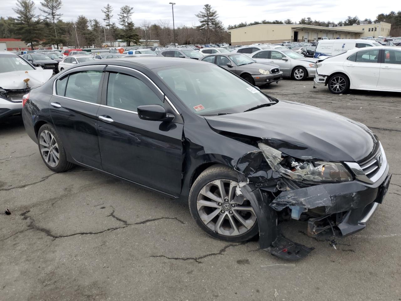 2014 Honda Accord VIN 1HGCR2F51EA070689 Copart auction photo, front end / side damage thumbnail 4