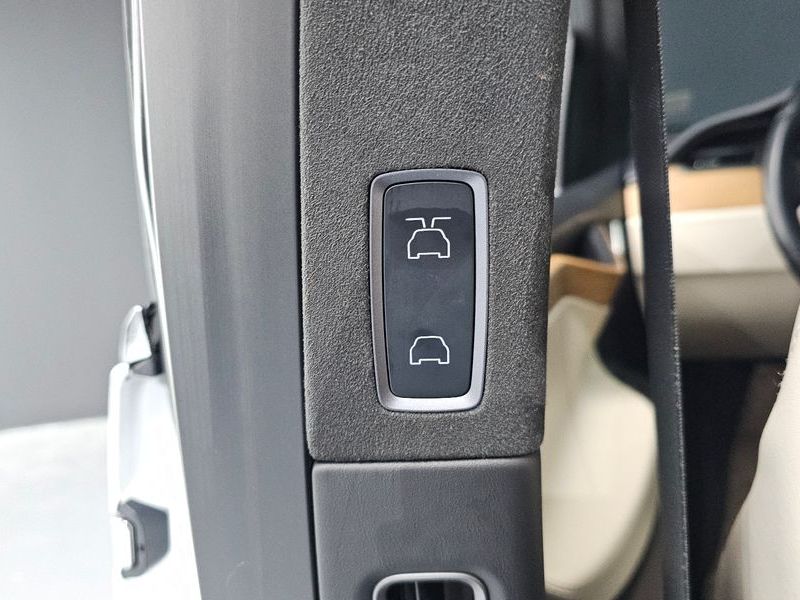 2020 Tesla Model x VIN 5YJXCDE27LF293425 Encar auction photo thumbnail 18