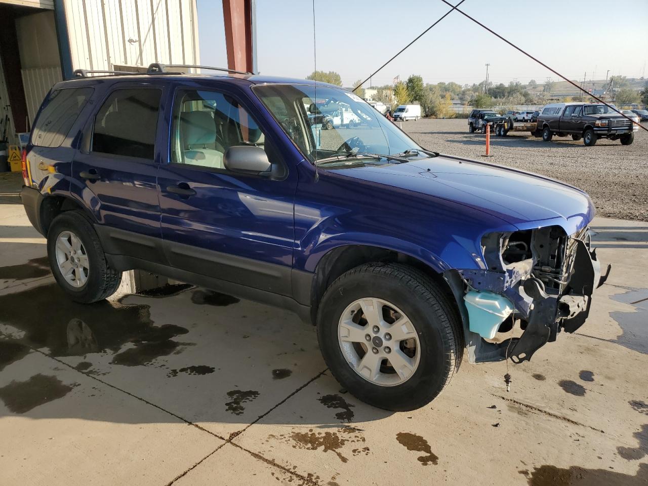 2006 Ford Escape VIN 1FMYU93176KA40987 Copart auction photo, front end damage thumbnail 4