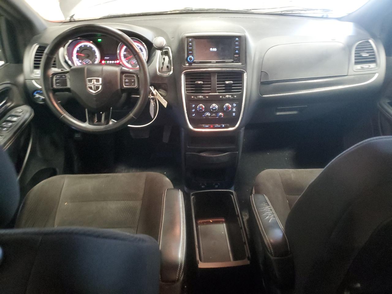 2018 Dodge Caravan VIN 2C4RDGBG9JR138805 Copart auction photo, front end damage thumbnail 8