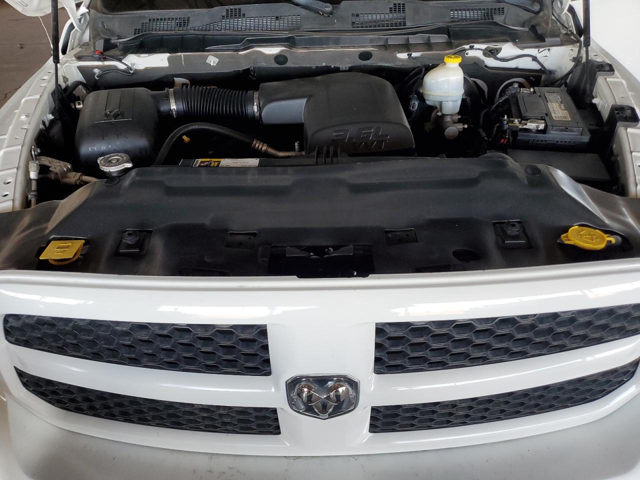 2015 RAM 1500 VIN 1C6RR6FG7FS779583 Copart auction photo, normal wear damage thumbnail 11