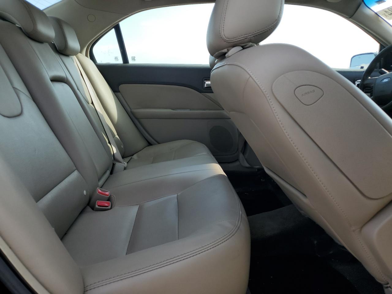 2010 Ford Fusion VIN 3FAHP0JG1AR300700 Copart auction photo, front end damage thumbnail 10