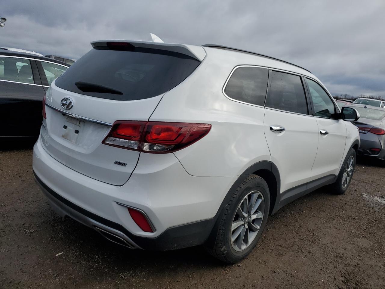 2018 Hyundai Santa Fe VIN KM8SNDHF0JU261855 Copart auction photo, front end damage thumbnail 3
