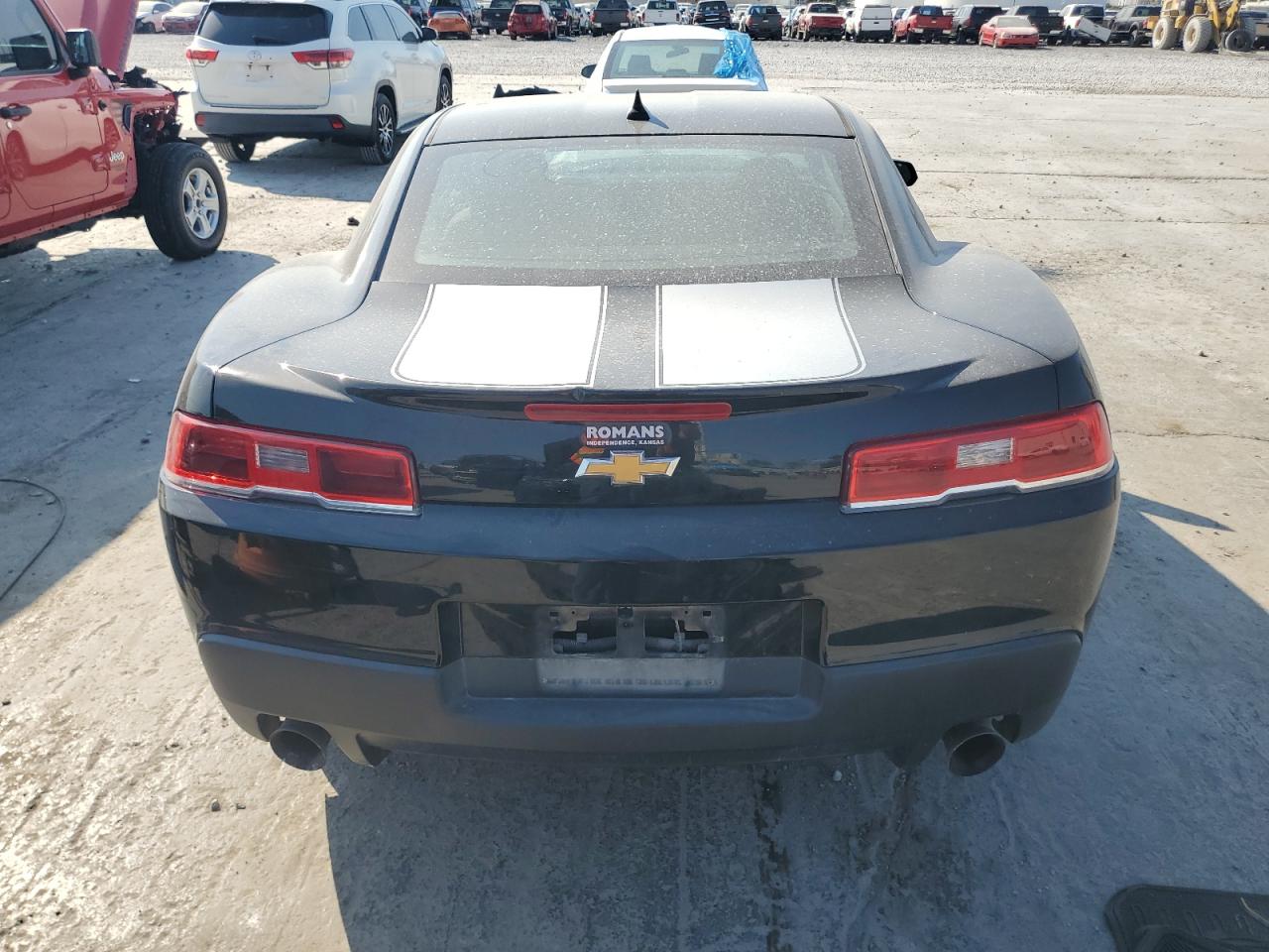 2014 Chevrolet Camaro VIN 2G1FA1E38E9304389 Copart auction photo, front end / minor dent/scratches damage thumbnail 6