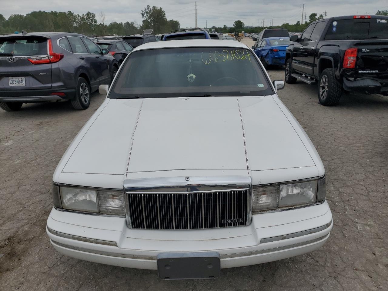 1992 Lincoln Town Car VIN 1LNLM81W1NY691787 Copart auction photo, mechanical damage thumbnail 5