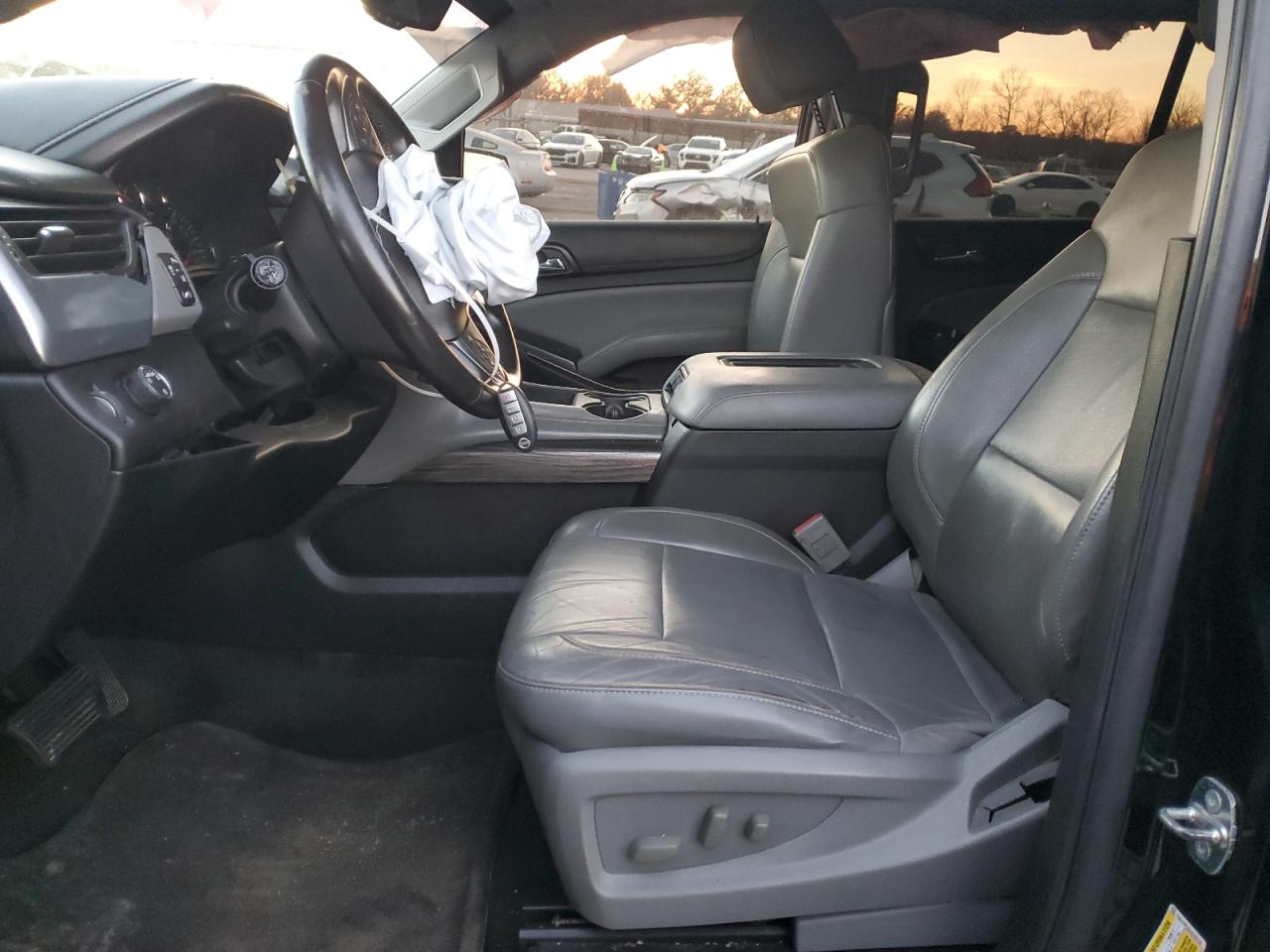 2015 Chevrolet Tahoe VIN 1GNSCBKC5FR184110 Copart auction photo, front end / side damage thumbnail 7