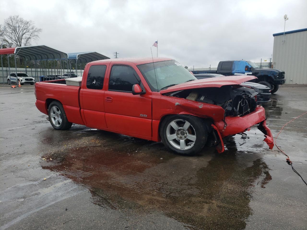 2003 Chevrolet Silverado VIN 2GCEK19N831409456 Copart auction photo, front end damage thumbnail 4