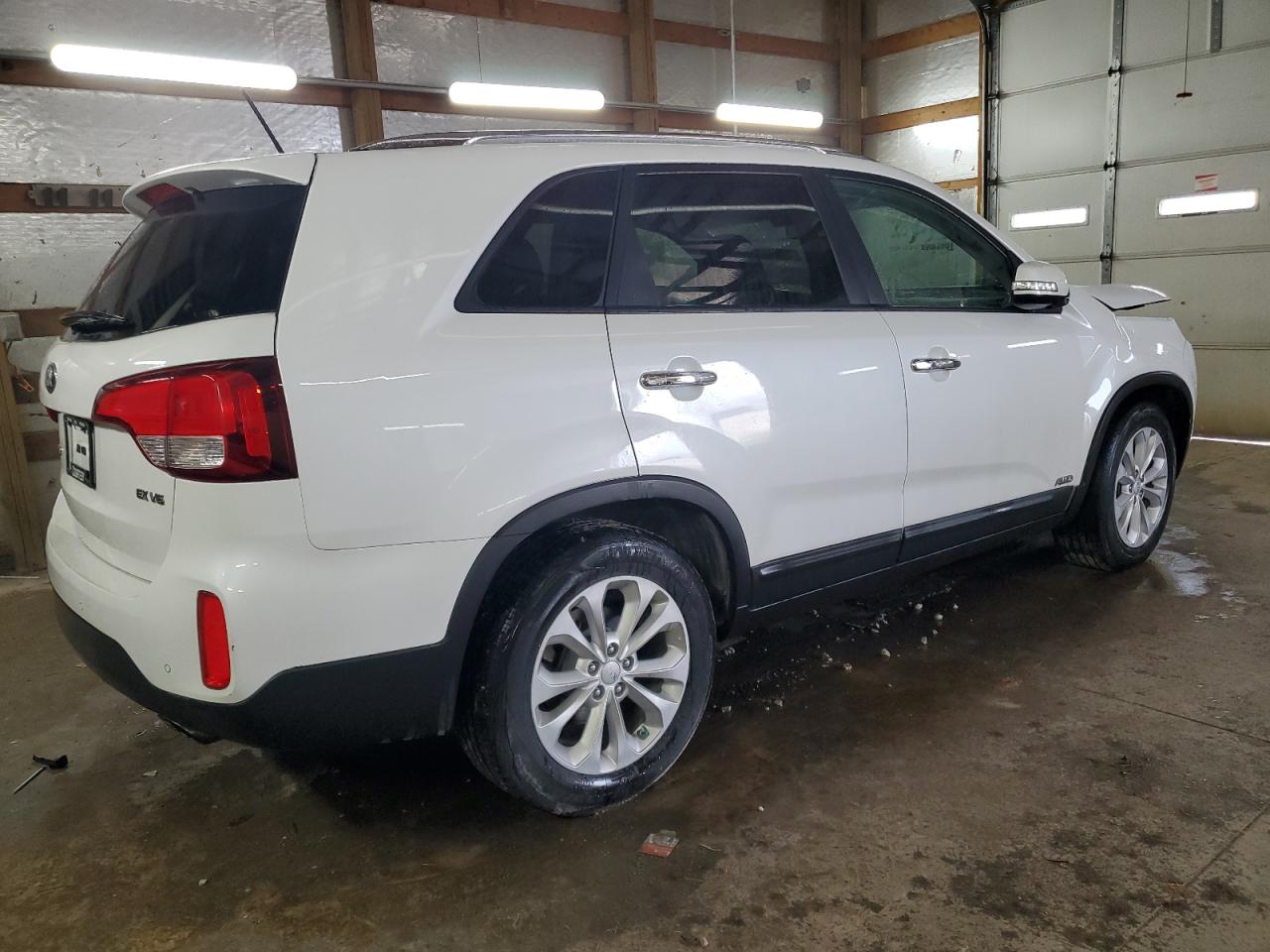 2015 KIA Sorento VIN 5XYKUDA73FG608291 Copart auction photo, front end damage thumbnail 3