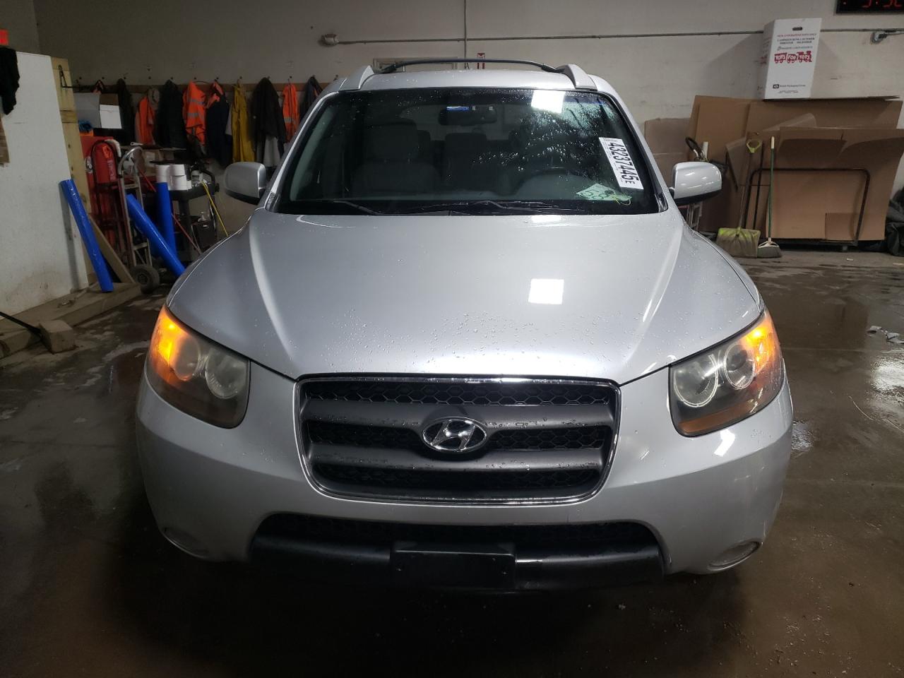 2007 Hyundai Santa Fe VIN 5NMSH13E17H024266 Copart auction photo, rear end / minor dent/scratches damage thumbnail 5