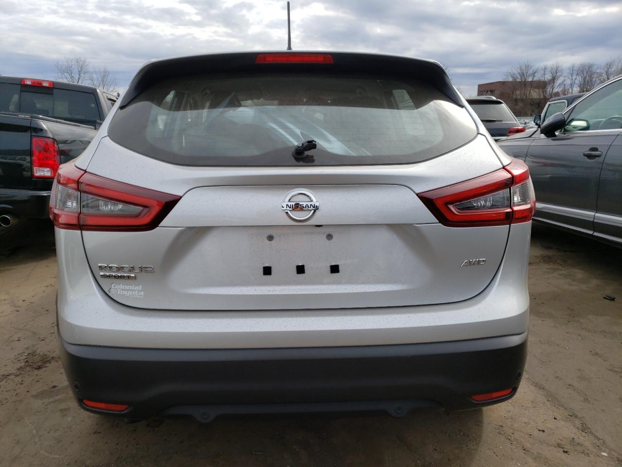 2020 Nissan Rogue VIN JN1BJ1CW1LW645367 Copart auction photo, front end / minor dent/scratches damage thumbnail 6