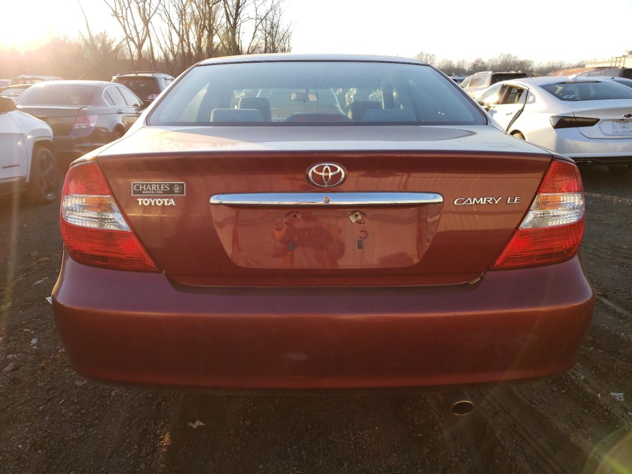 2002 Toyota Camry VIN 4T1BE32K82U107010 Copart auction photo, front end / minor dent/scratches damage thumbnail 6