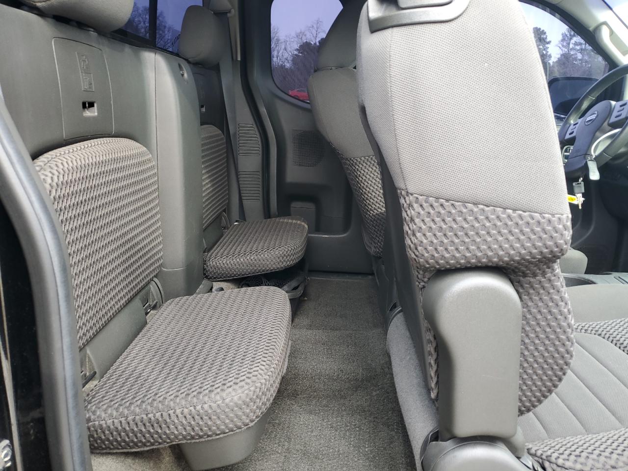 2012 Nissan Navara (Frontier) VIN 1N6AD0CWXCC445743 Copart auction photo, front end / minor dent/scratches damage thumbnail 10